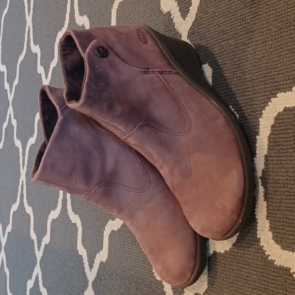 Keen Akita Brown Suede Wedge Ankle Boots 6 - Picture 13 of 15